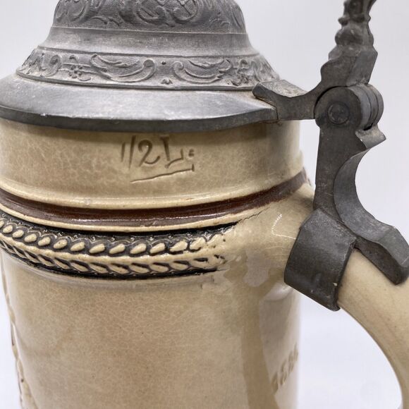 Vintage Stoneware German Beer Stein With lid 1/2L - Picture 7 of 16